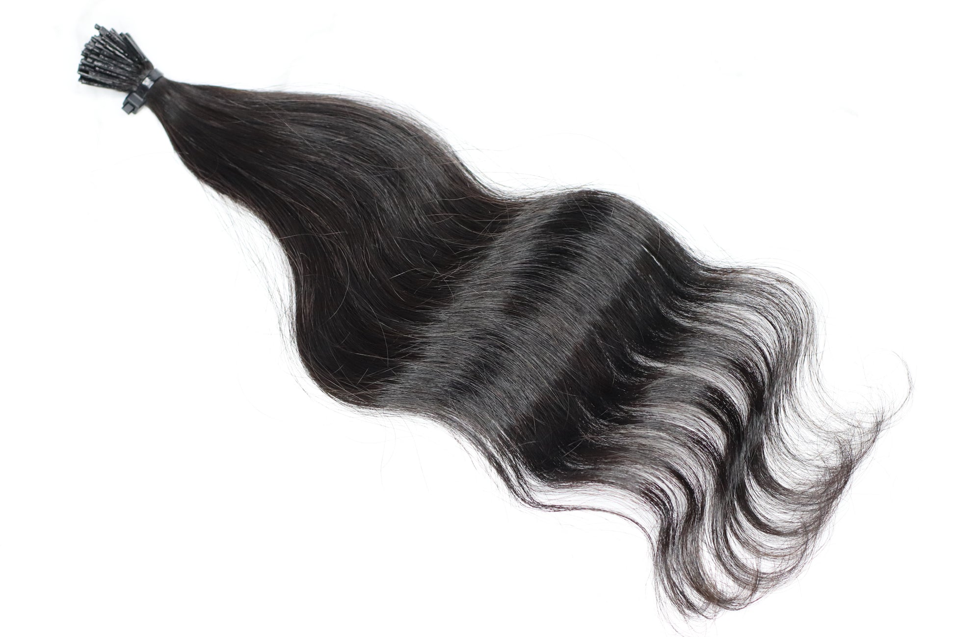 These beautiful Keratin Tip  50 pcs Raw Natura Wavy I-tip hair extensions is all you need for a seamless install