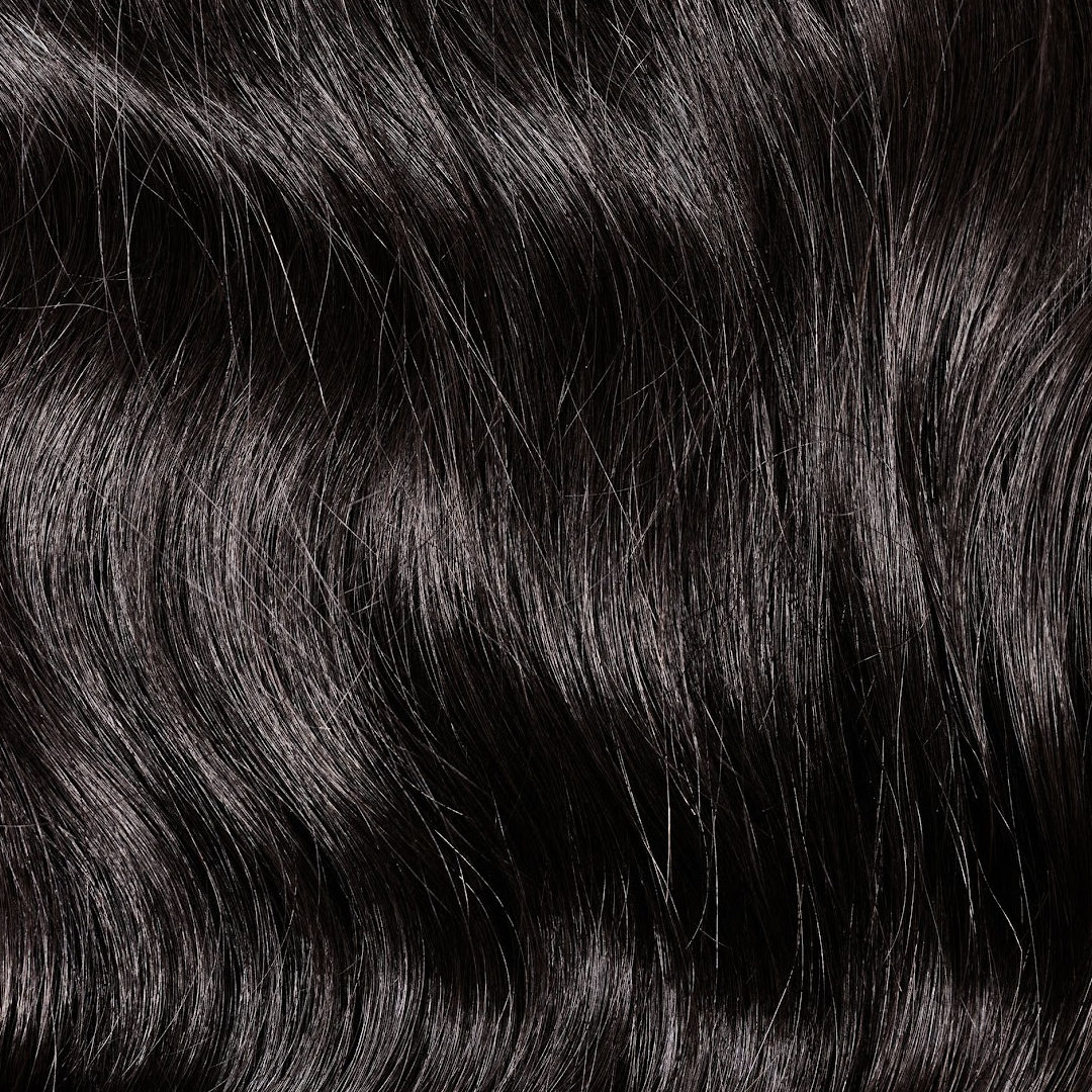 Raw Wavy Hair Texture Swatch for 2A hair types in Natural Color