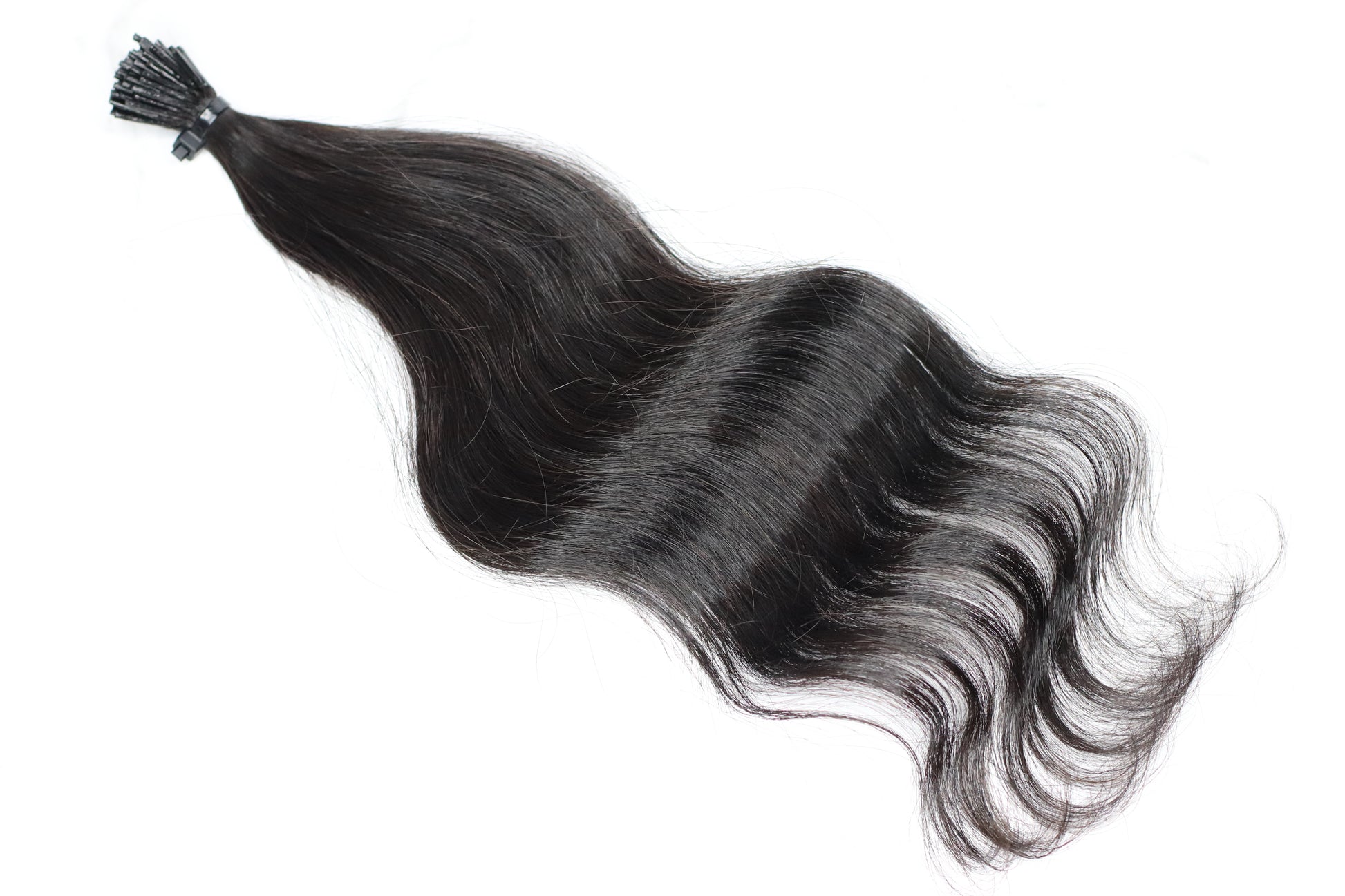 These beautiful Keratin Tip  50 pcs Raw Natura Wavy I-tip hair extensions is all you need for a seamless install 