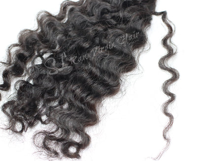 This is up close texture shot of SL Raw Lao Curly I tip hair extensions. These tips can be used for micro links, Fusions, or Brazilian knotting. Hair texture matches great with 3A-3C hair types 50 pcs